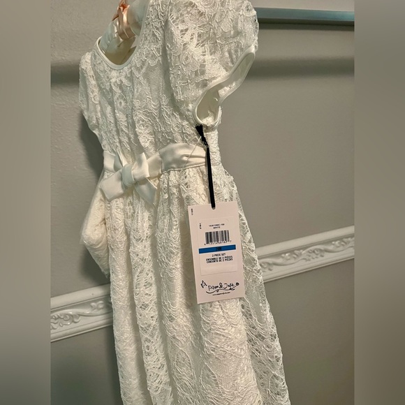 PIPPA & JULIE Baby Girls' Christening Gown Set, - Picture 5 of 8